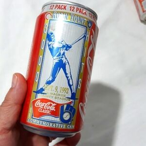 Vintage 1992 Robin Yount 3,000 coca cola can Milwaulee Brewers Collectable